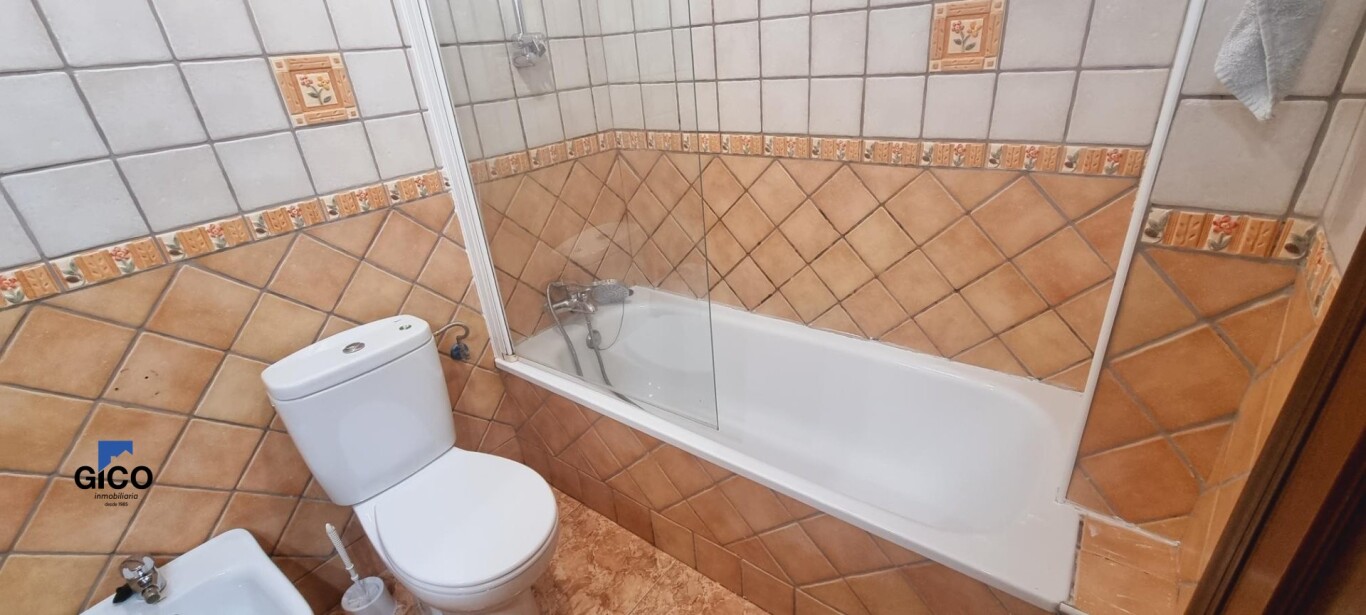 BAÑO1