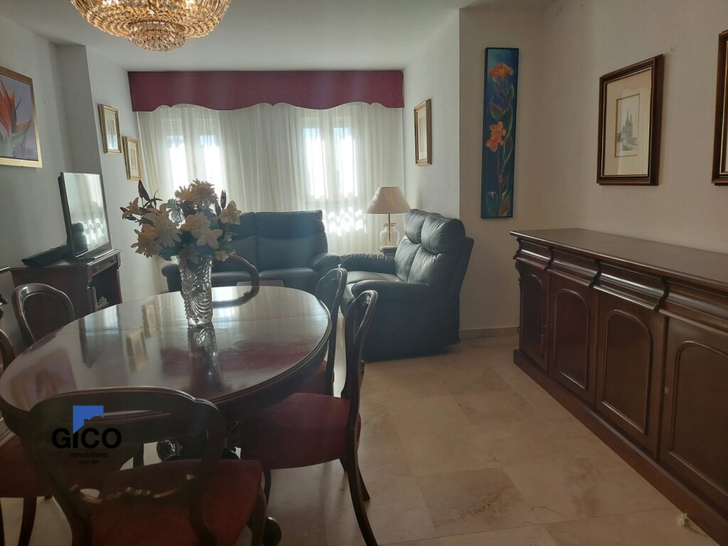 SALÓN AVENIDA ESPAÑA