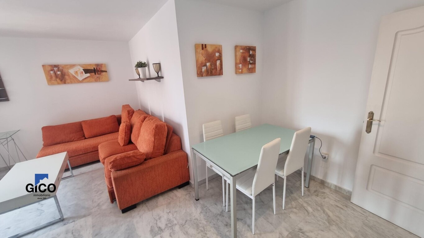 SALON (2)