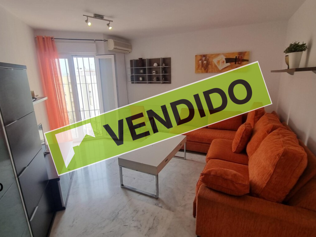 piso vendido en la plaza de la iglesia